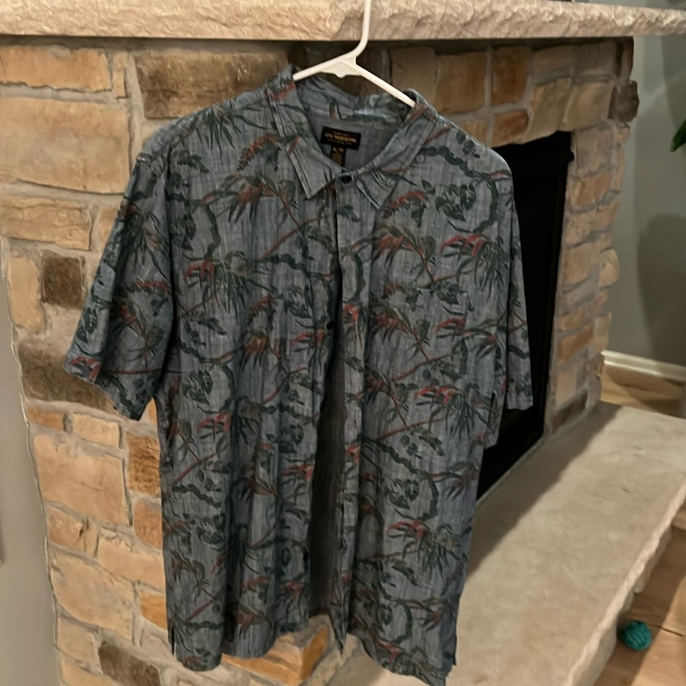CPO Provisions Men’s Short Sleeve Size XL